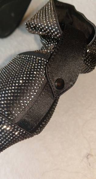 Boots ***Pre-loved💕 Kenneth Cole - Picture 3 of 8